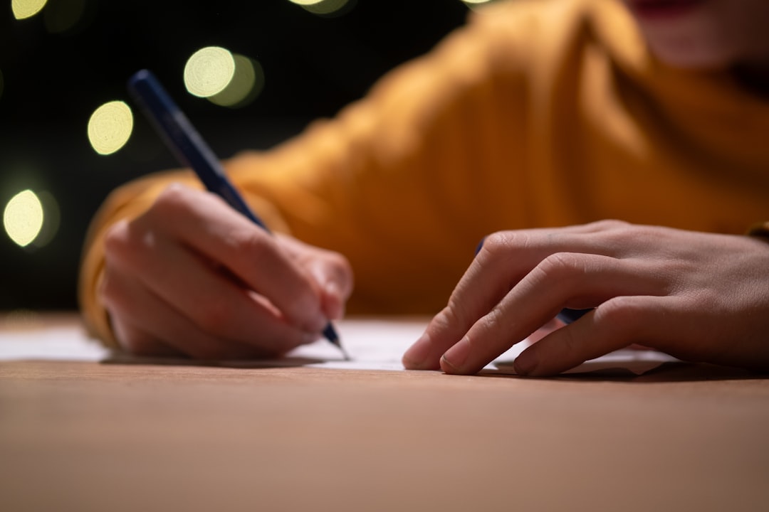 person using AI writing