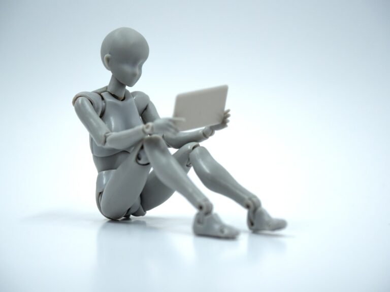 robot writing article
