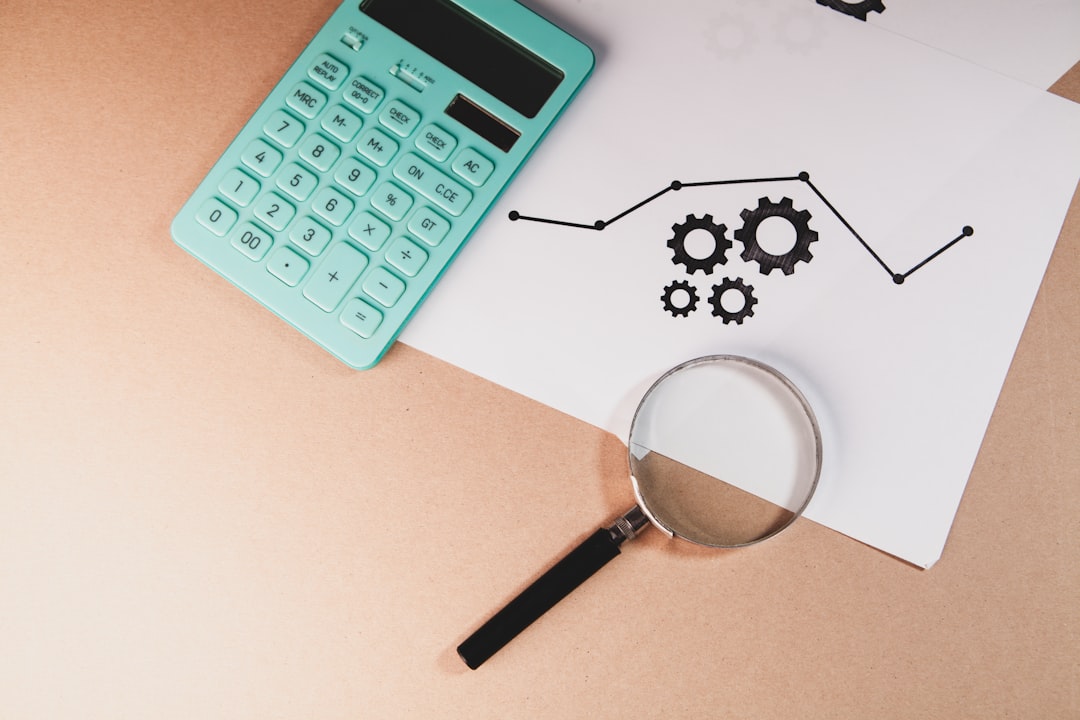 magnifying glass data